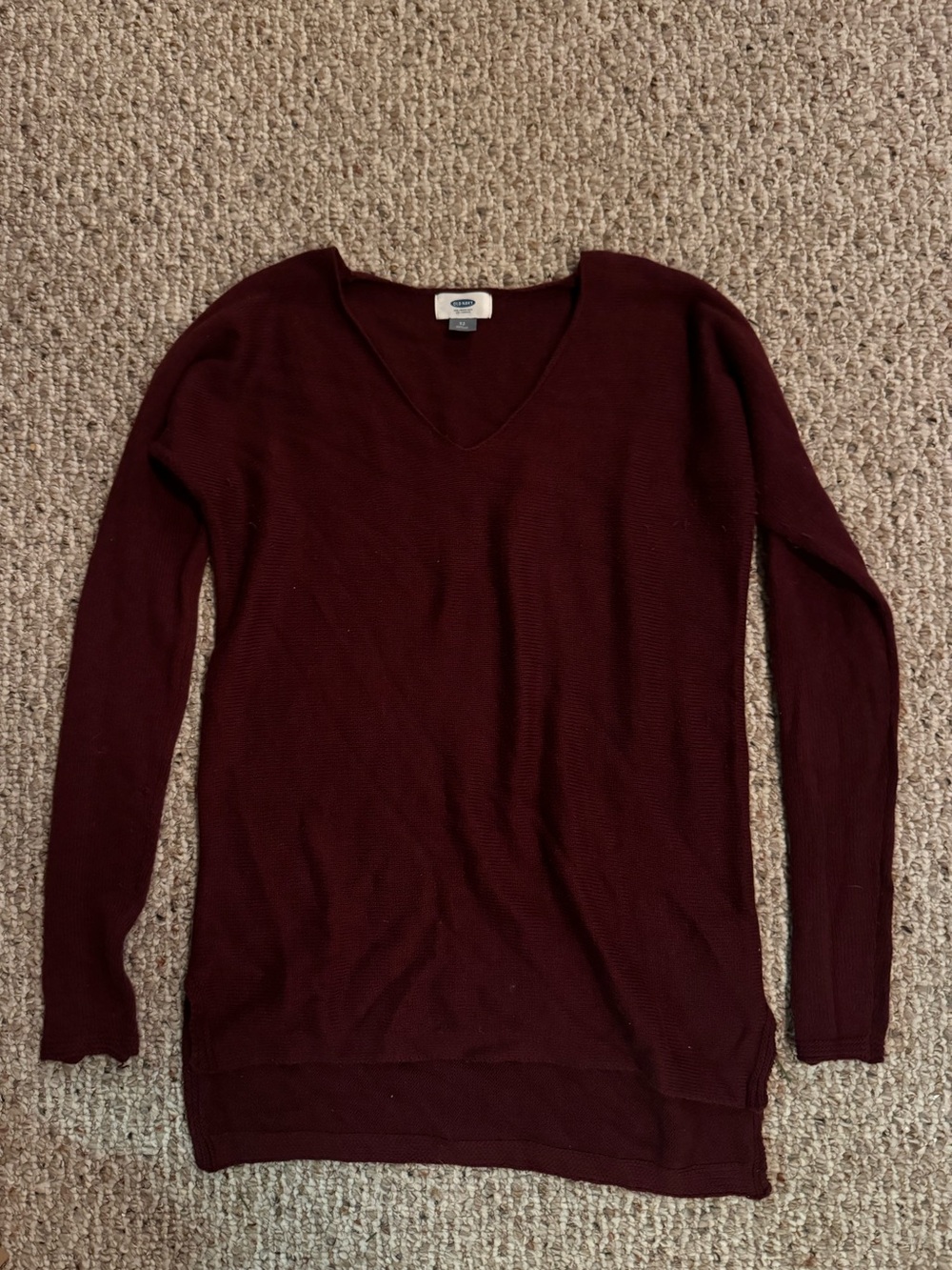 Old navy burgundy sweater